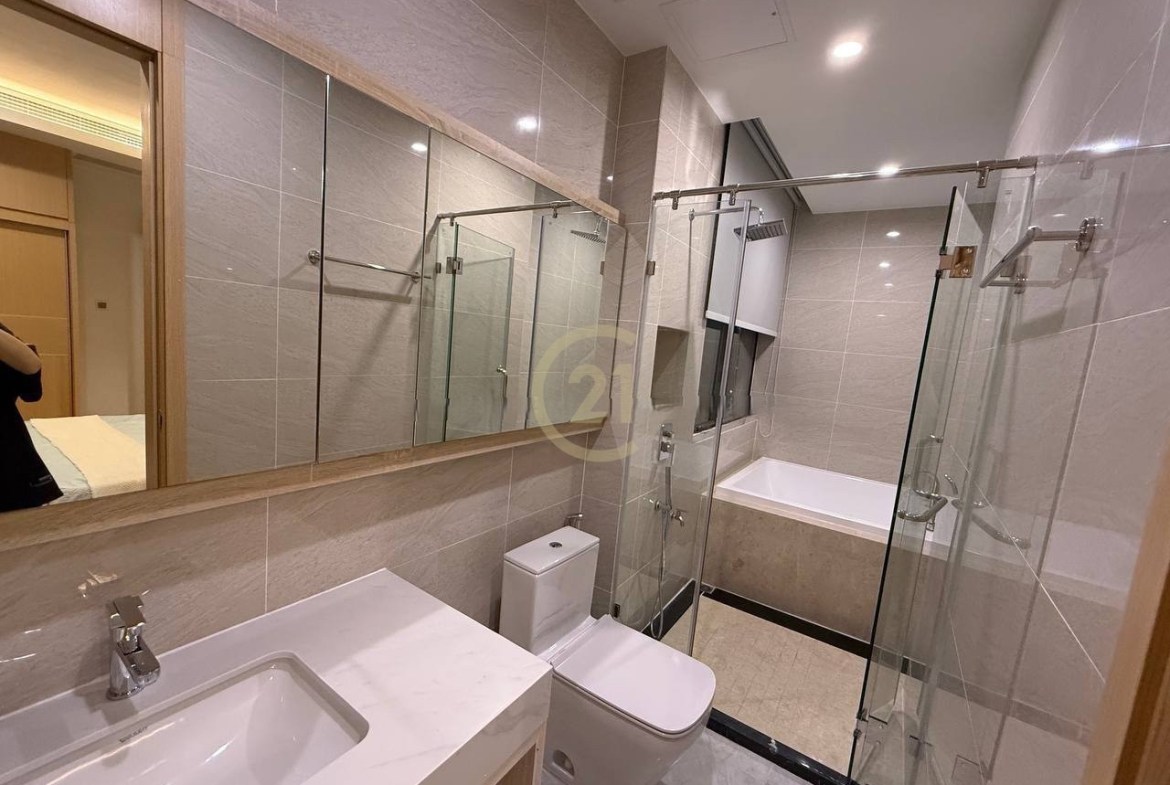 Luxury Two Bedroom For Rent At BKK1