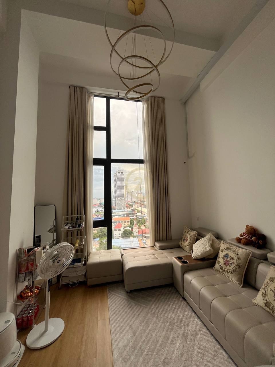 Loft 1 Bedroom For Rent at Chroy Chongva