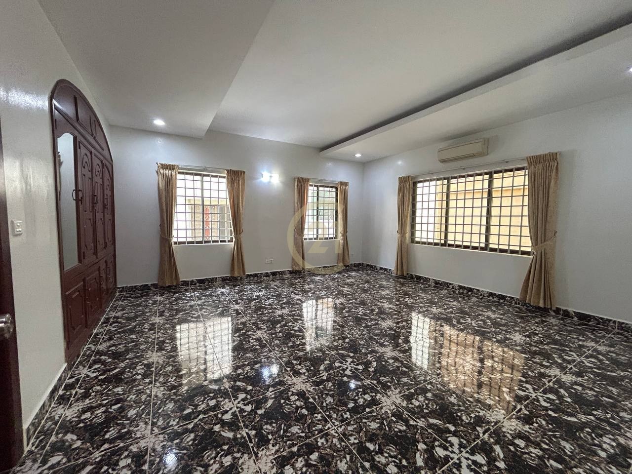 Luxury 6-Bedroom Villa for Rent in BKK1