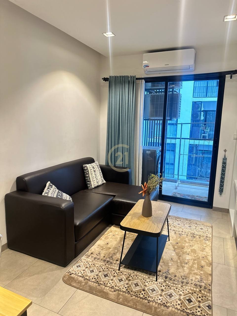 Cozy 1 Bedroom for Rent at Urban Village