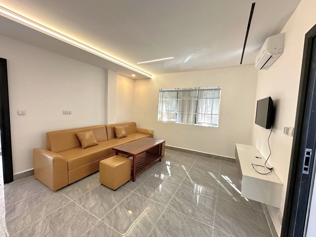 photo_1_2025-02-15_10-20-54 Nice 1 Bedroom for rent at BKKK2