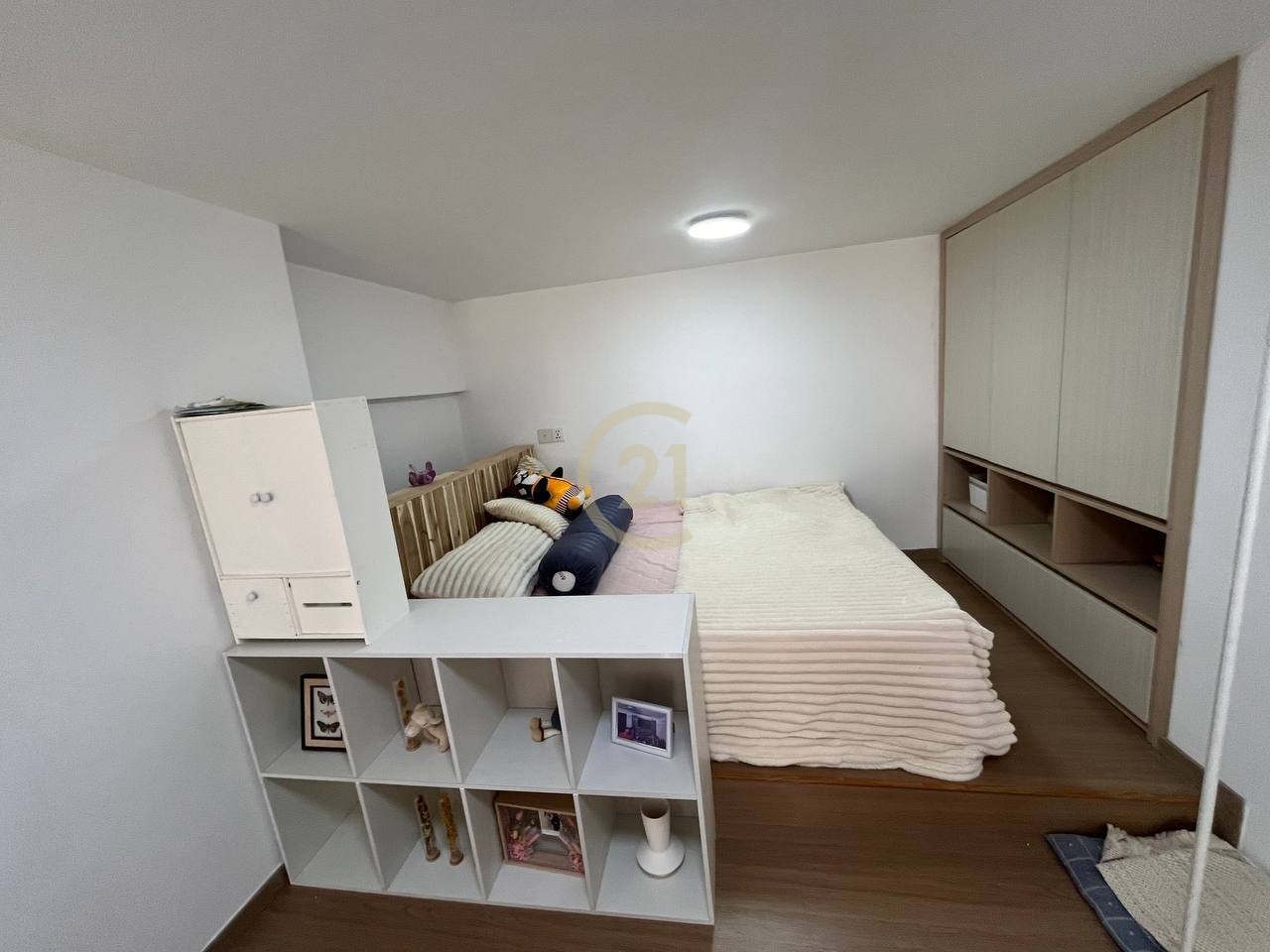 Loft 1 Bedroom For Rent at Chroy Chongva
