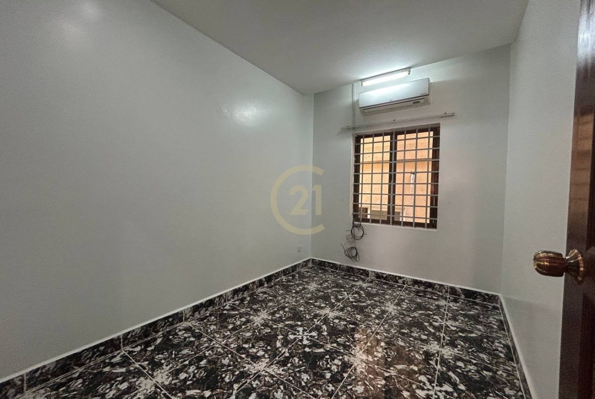 Luxury 6-Bedroom Villa for Rent in BKK1