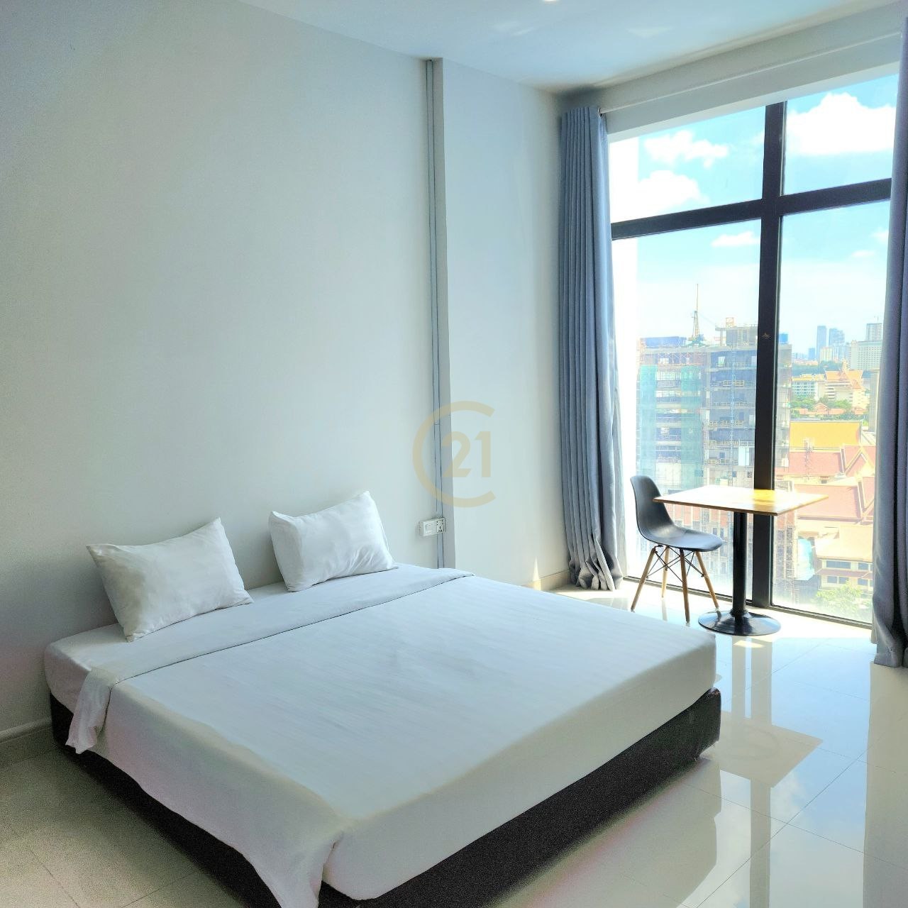 Condo for rent at The Bridge