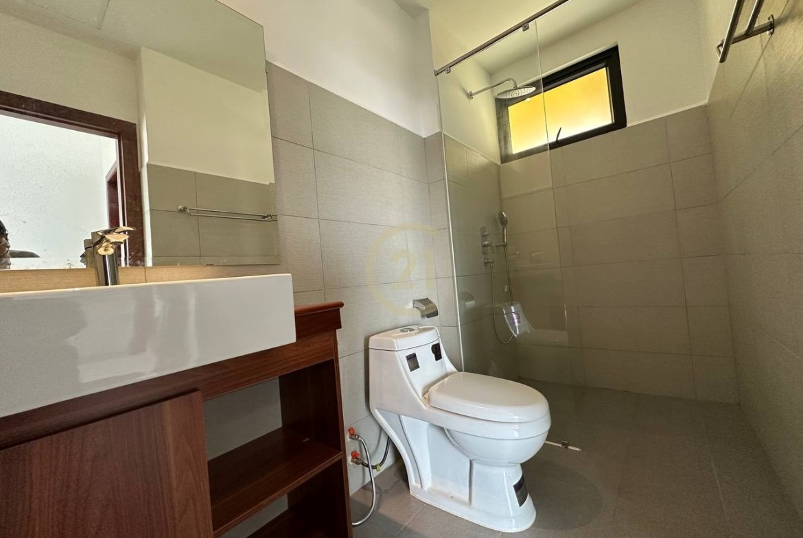COZY ONE BEDROOM FOR RENT