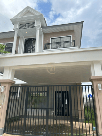 Luxurious Twin B Villa for Sale at PH Boeung Snoa