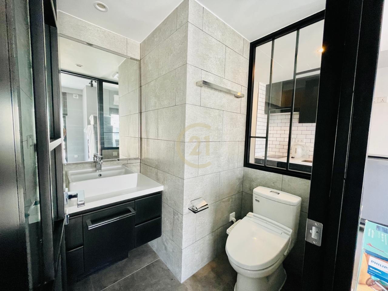 LUXURIOUS STUDIO ROOM FOR RENT