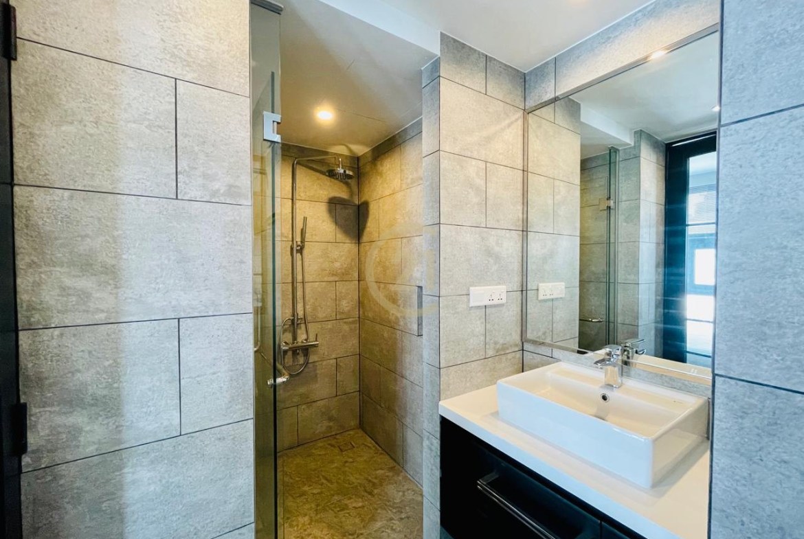 LUXURIOUS STUDIO ROOM FOR RENT