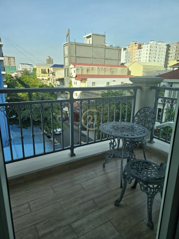 LUXURIOUS ONE BEDROOM FOR RENT