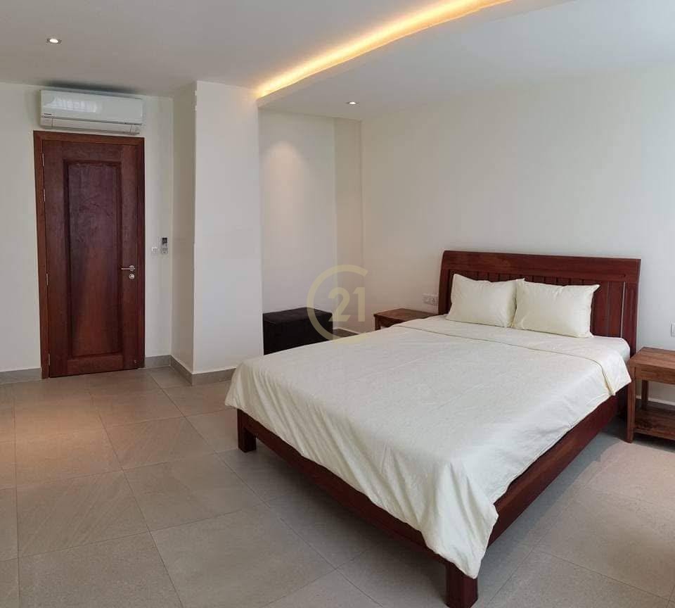 LUXURIOUS ONE BEDROOM FOR RENT
