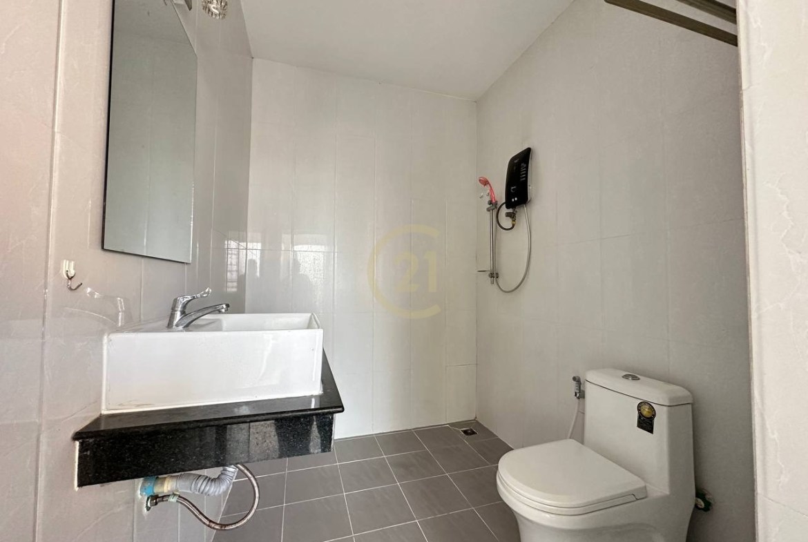 LOVELY ONE BEDROOM FOR RENT