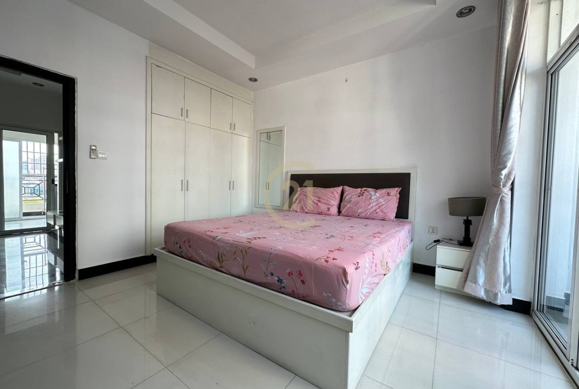 LOVELY ONE BEDROOM FOR RENT