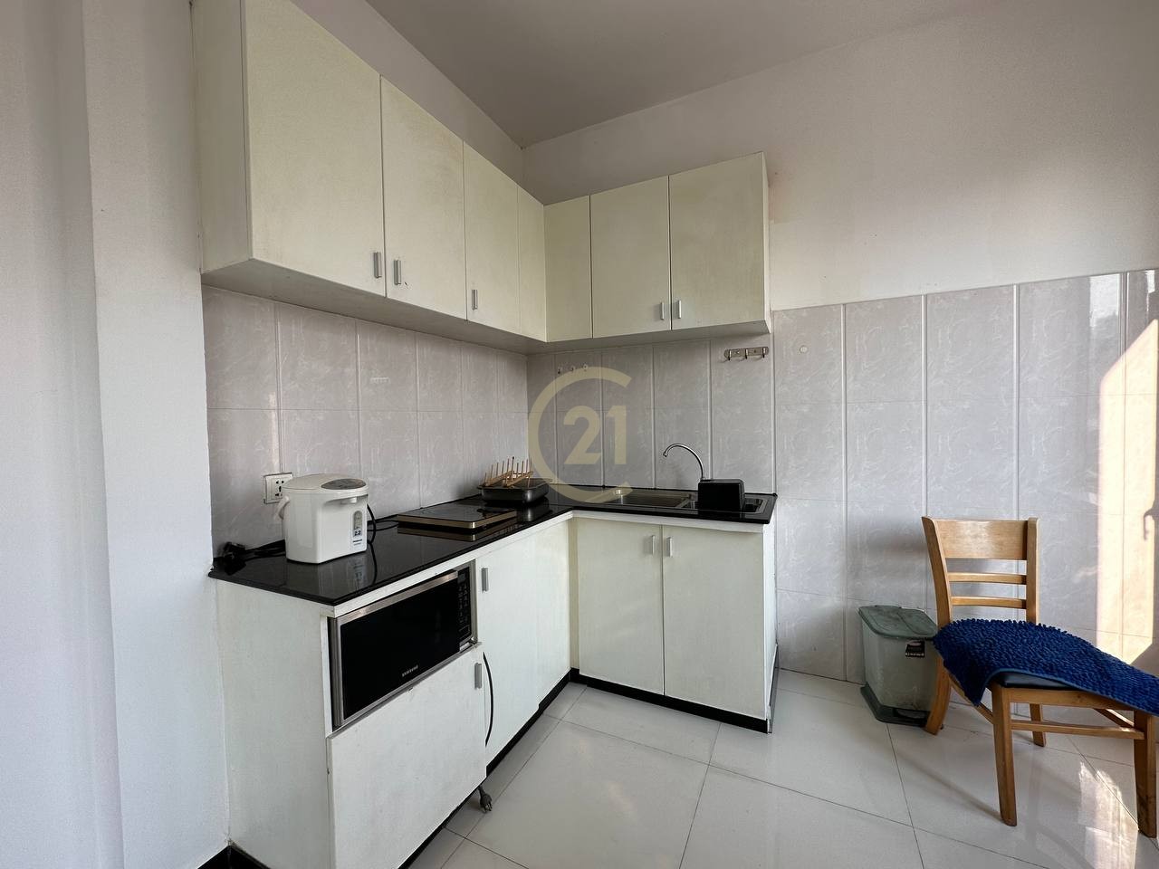 LOVELY ONE BEDROOM FOR RENT
