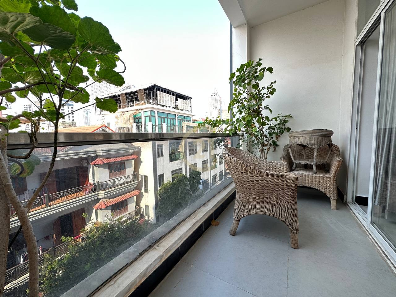 LOVELY ONE BEDROOM FOR RENT