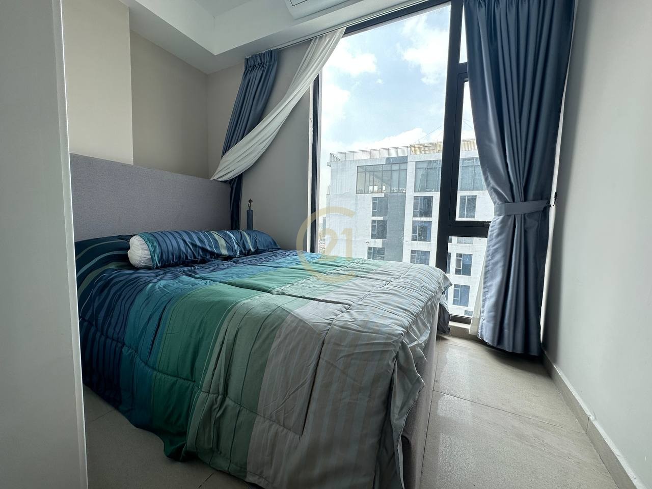 NICE THREE BEDROOM FOR RENT