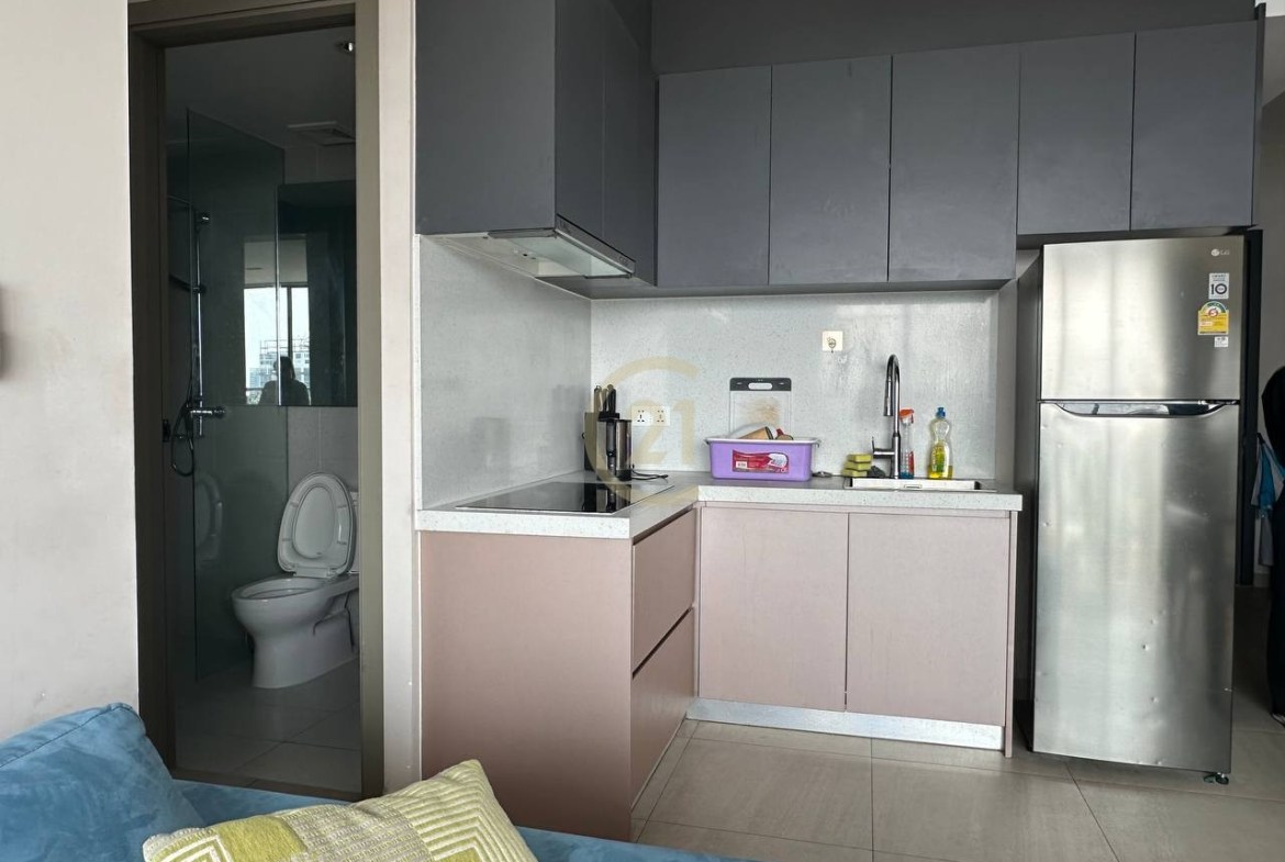 NICE THREE BEDROOM FOR RENT