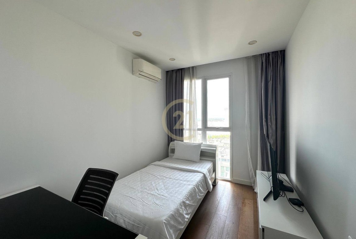 LUXURIOUS TWO BEDROOM FOR RENT