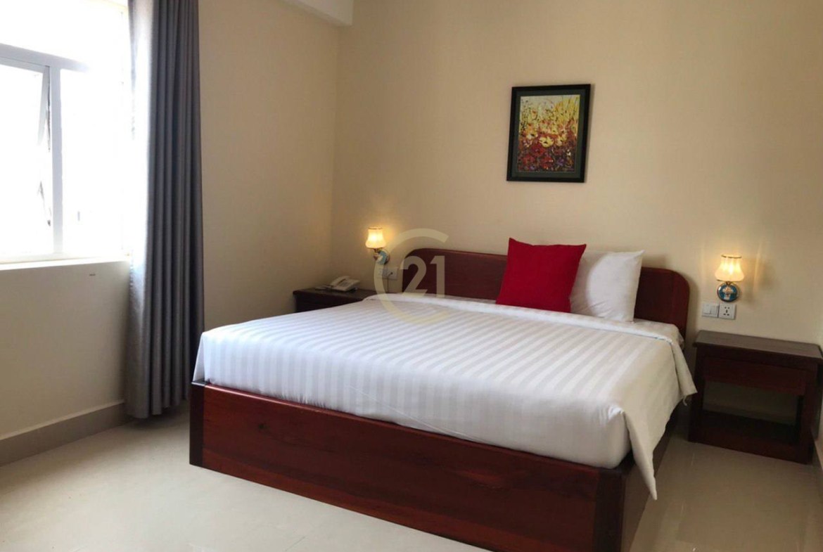 CLASSIC ONE BEDROOM FOR RENT