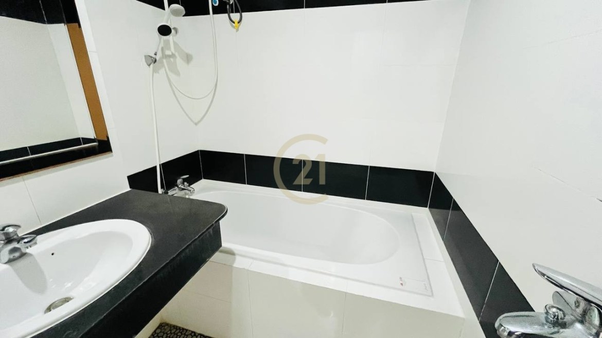 Western Two Bedroom for rent