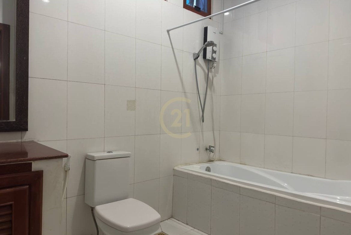 RENOVATE TWO BEDROOM FOR RENT