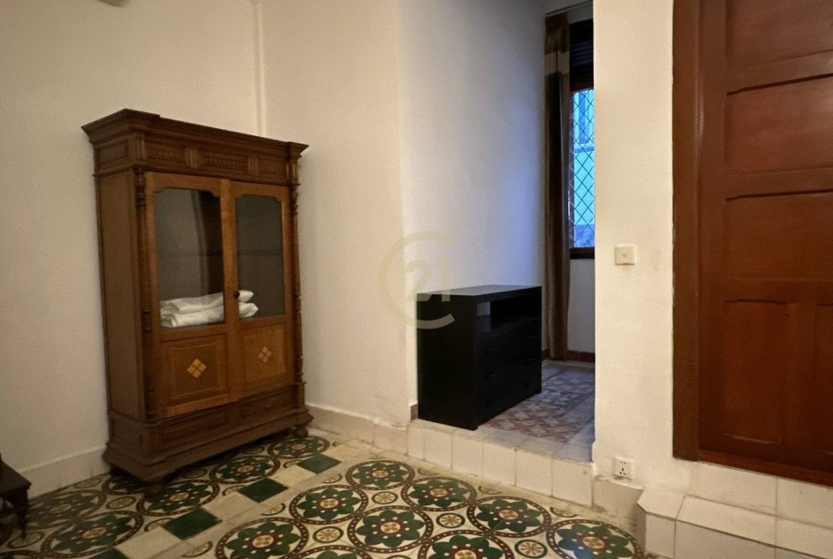 RENOVATE TWO BEDROOM FOR RENT