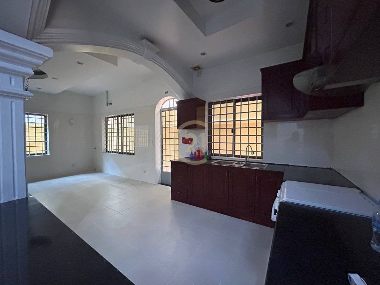 Luxury 6-Bedroom Villa for Rent in BKK1