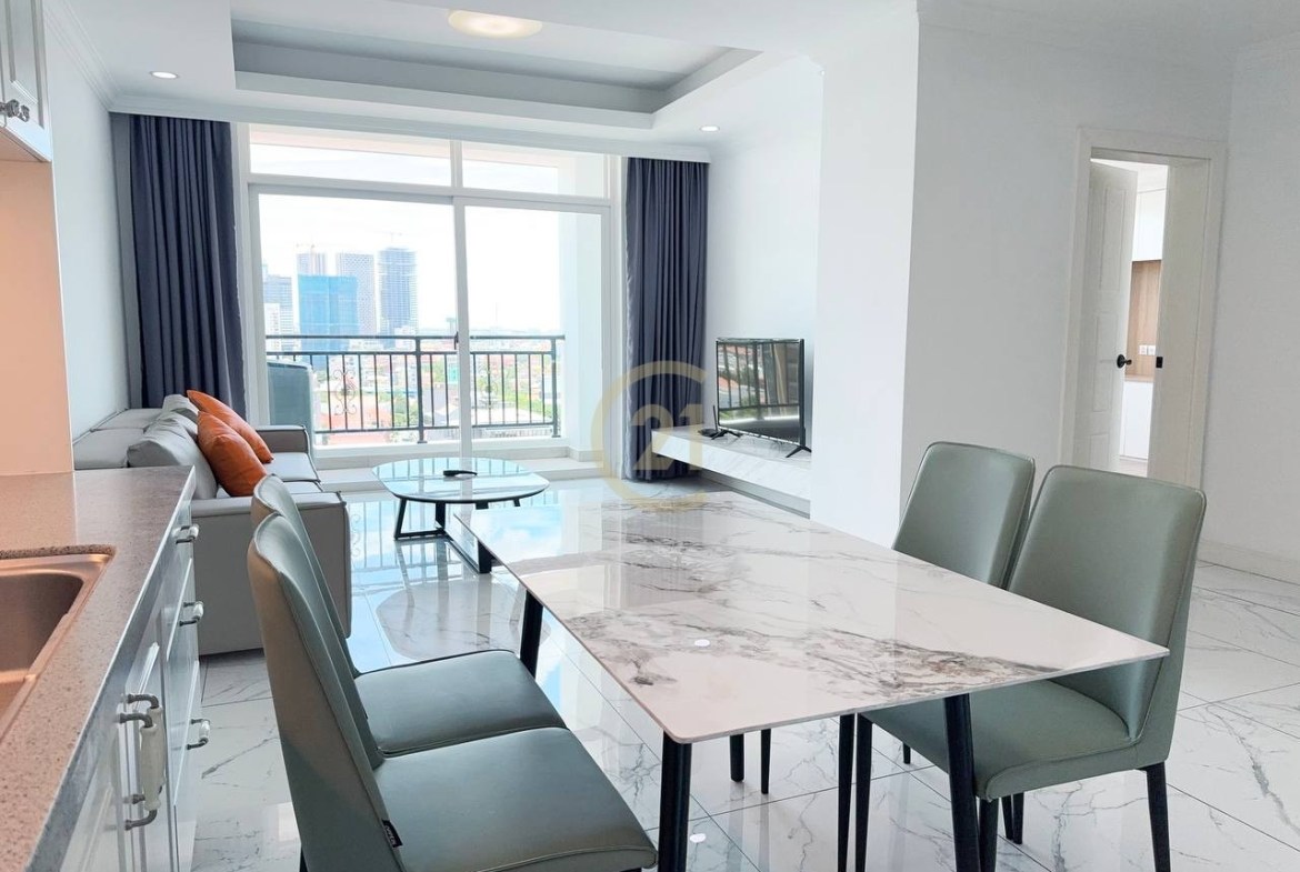 Luxury One-Bedroom Serviced Apartment for Rent in BKK1