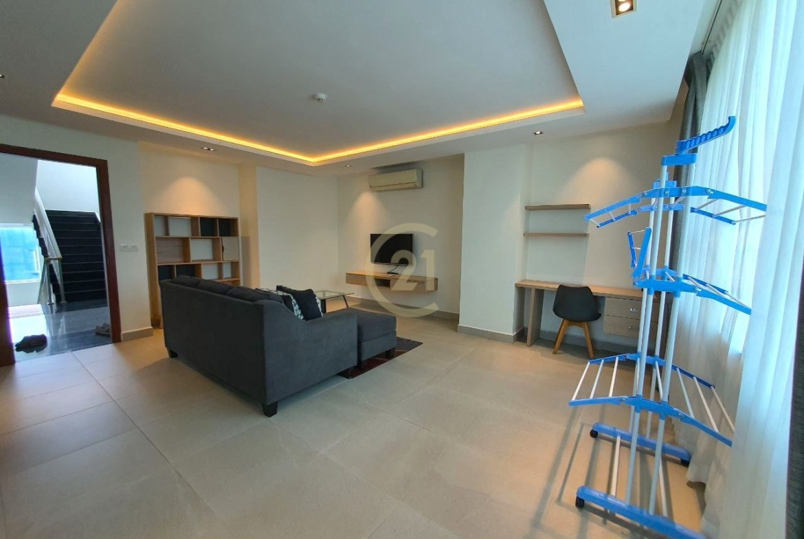 Elegant 1 Bedroom For Rent at Russina Market