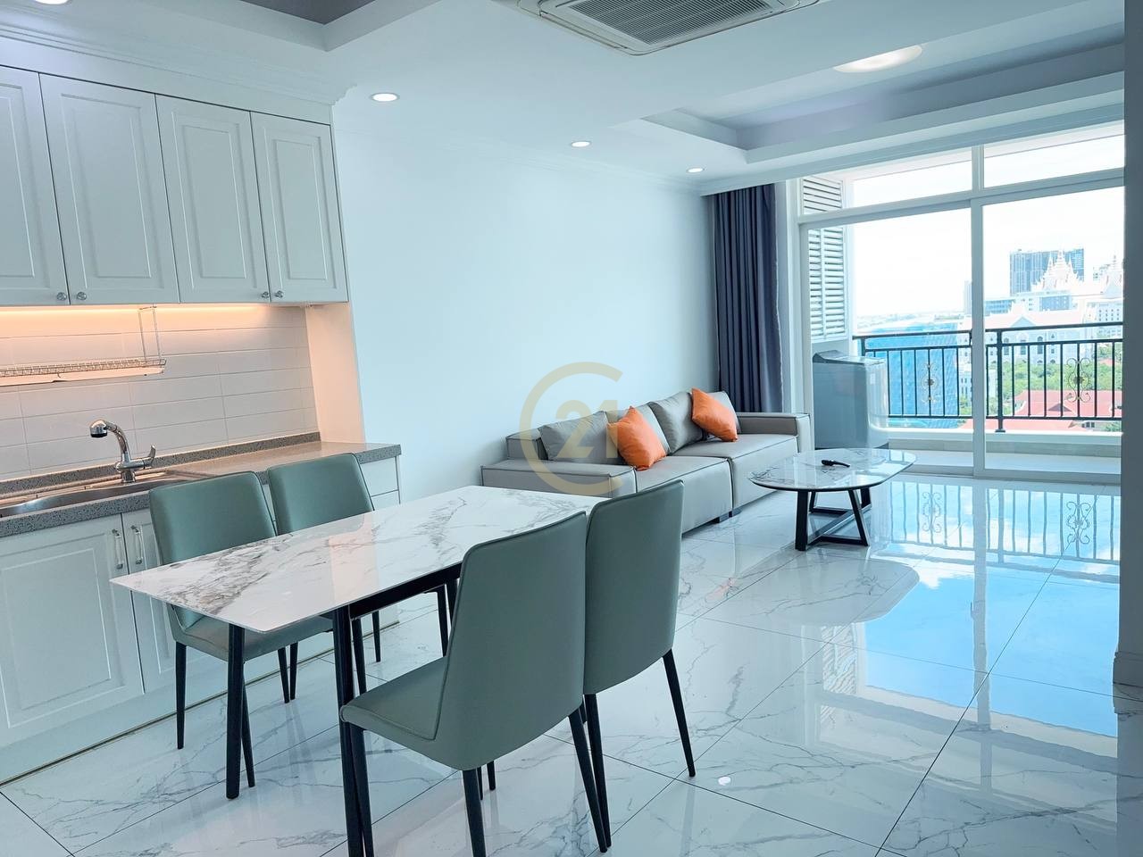 Luxury One-Bedroom Serviced Apartment for Rent in BKK1