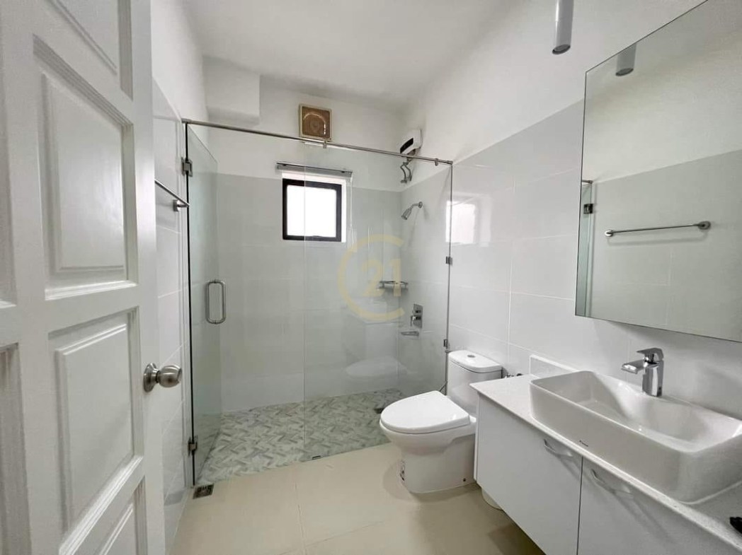 Stylish 1 Bedroom For Rent at BKK1