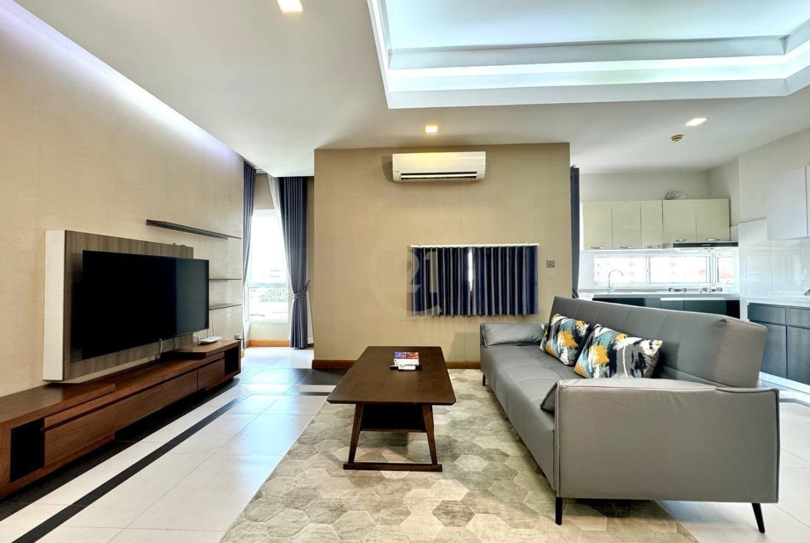 Prime BKK1 Apartment – Spacious 2-Bedroom For Rent