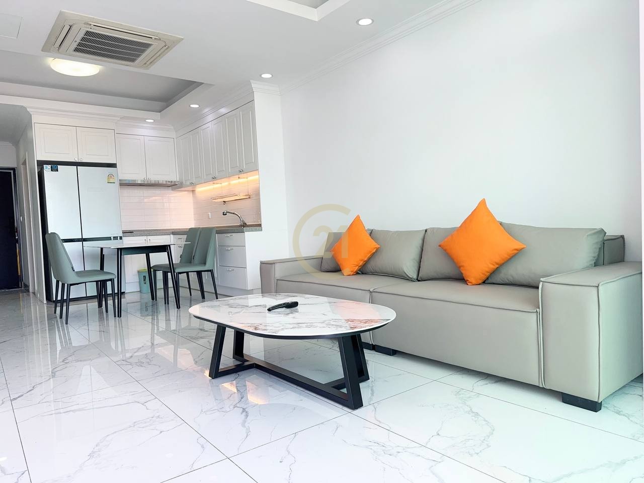 Luxury One-Bedroom Serviced Apartment for Rent in BKK1