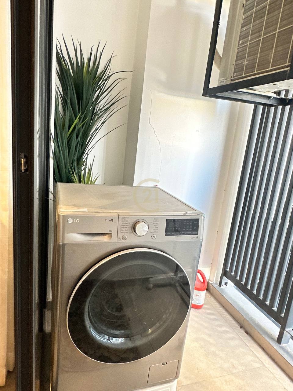 Cozy 1 Bedroom for Rent at Urban Village