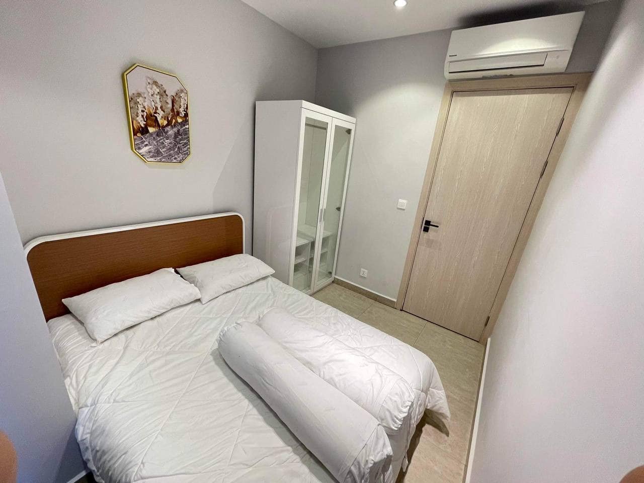 COZY TWO BEDROOM FOR RENT