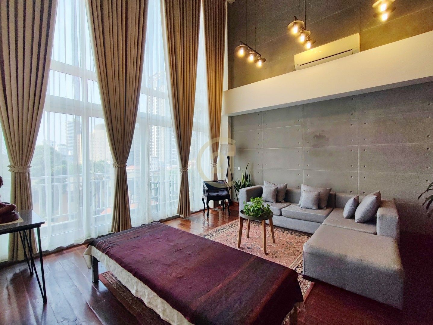 DUPLEX ONE BEDROOM FOR RENT