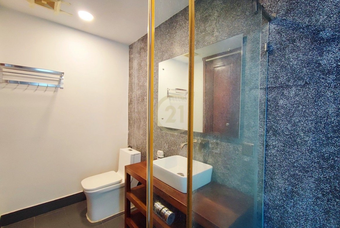 DUPLEX ONE BEDROOM FOR RENT