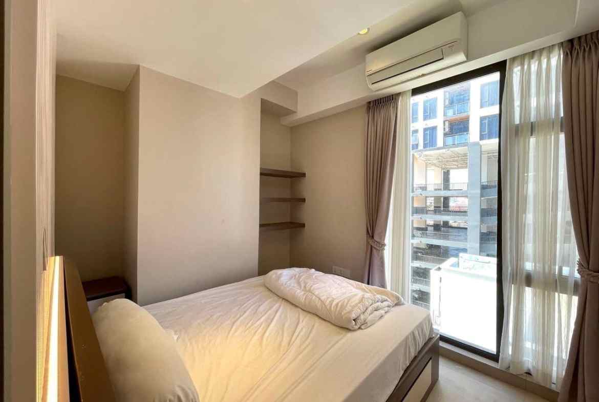 MODERN THREE BEDROOM FOR RENT