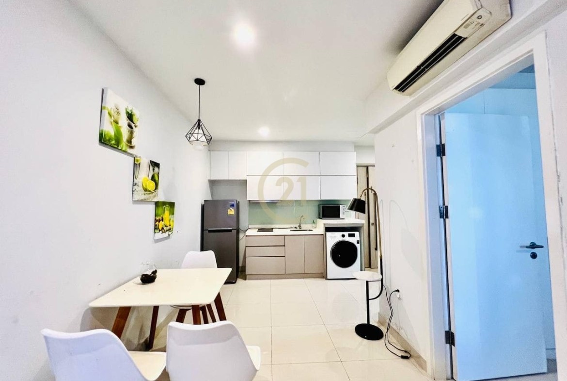 STYLISH ONE BEDROOM FOR RENT