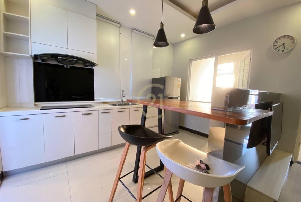 COZY ONE BEDROOM FOR RENT