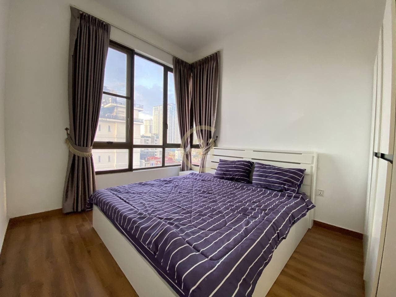 SPECIOUS TWO BEDROOM FOR RENT