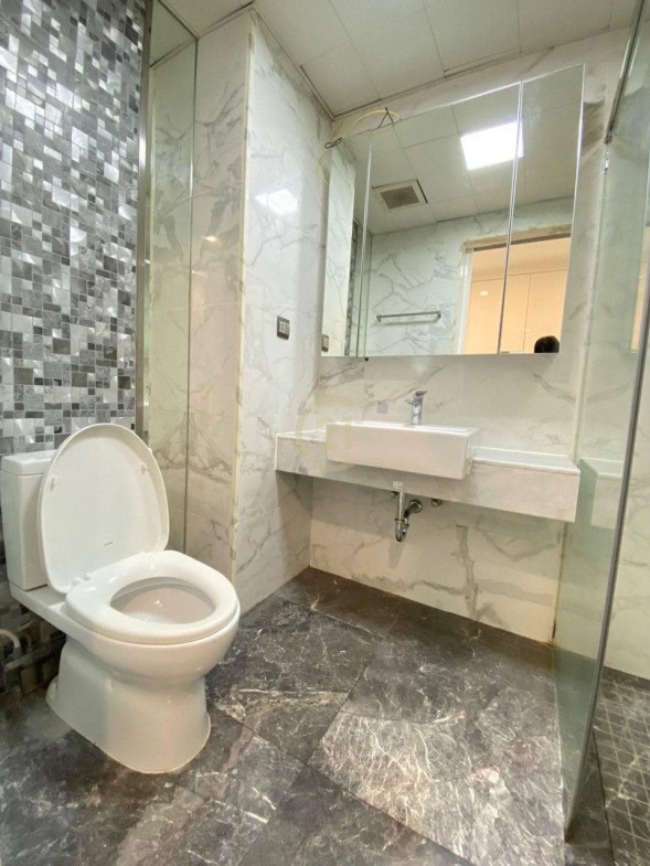 PRECIOUS ONE BEDROOM FOR RENT