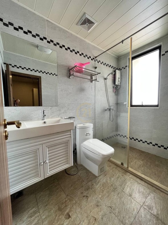LOVELY ONE BEDROOM FOR RENT