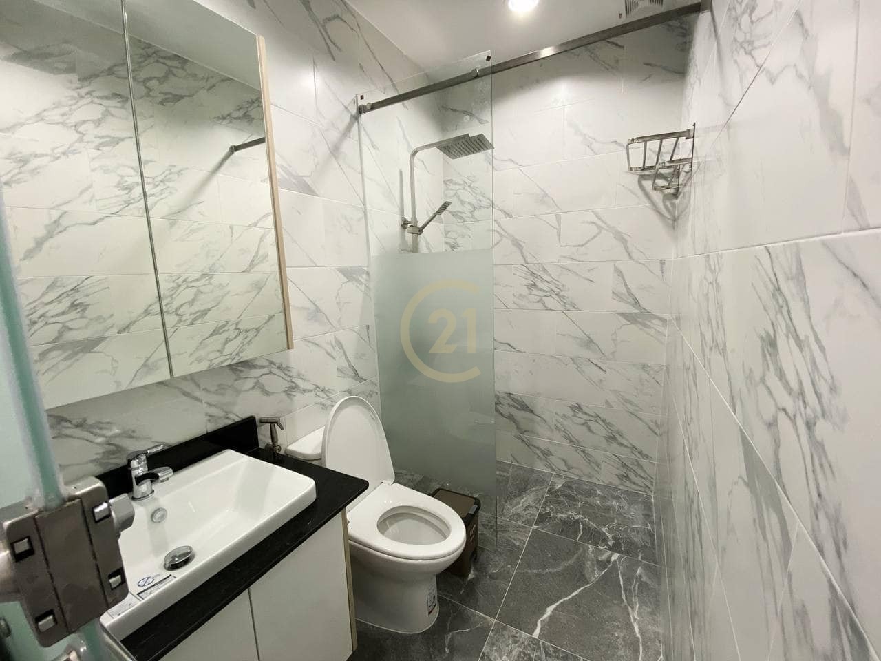 LUXURIOUS TWO BEDROOM FOR RENT