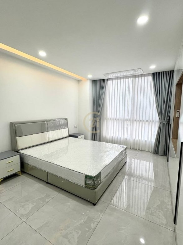 Luxury 3 Bedroom For Rent at Sen Sok