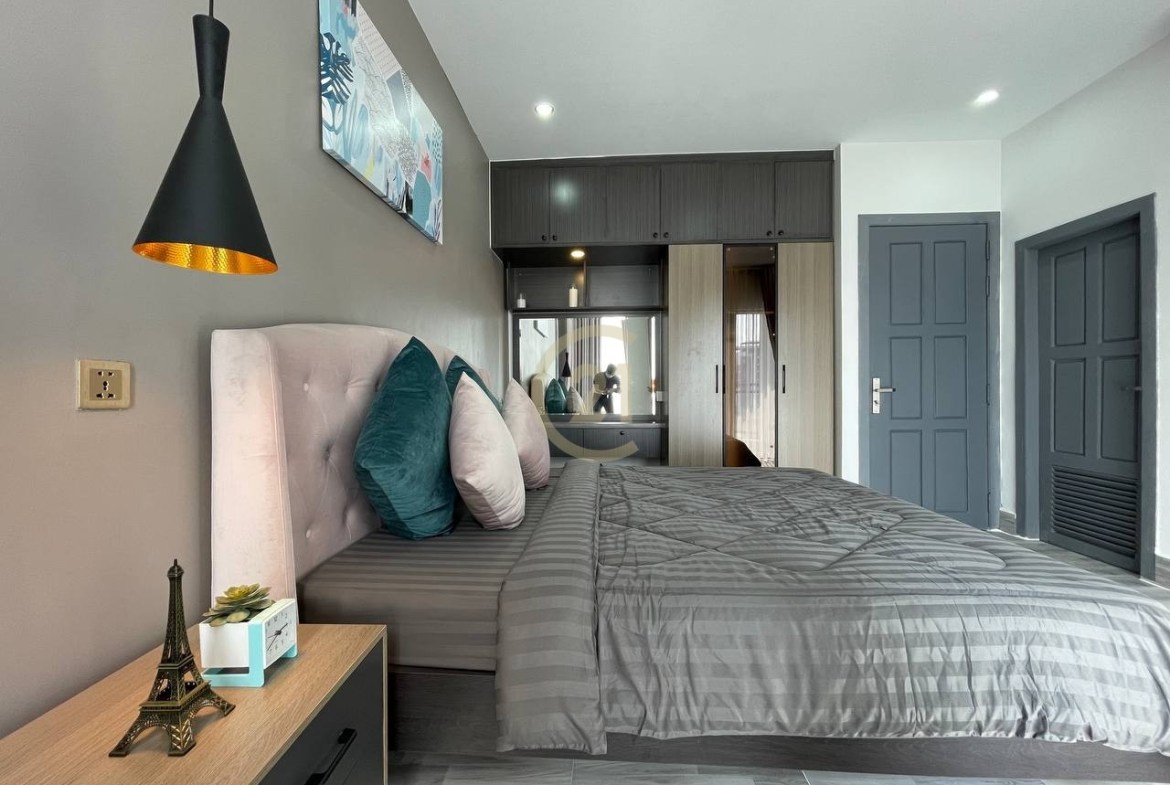MODERN TWO BEDROOM FOR RENT