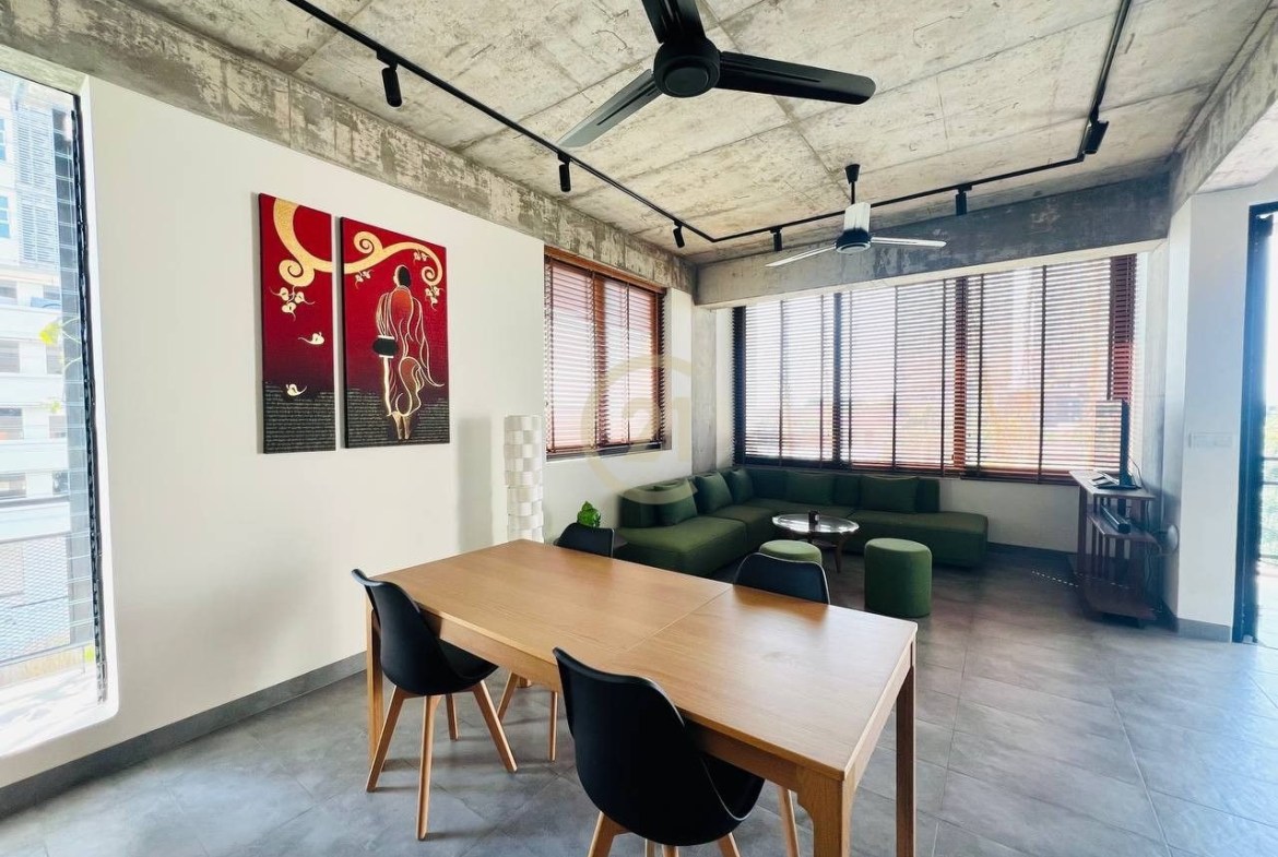 VINTAGE THREE BEDROOM FOR RENT