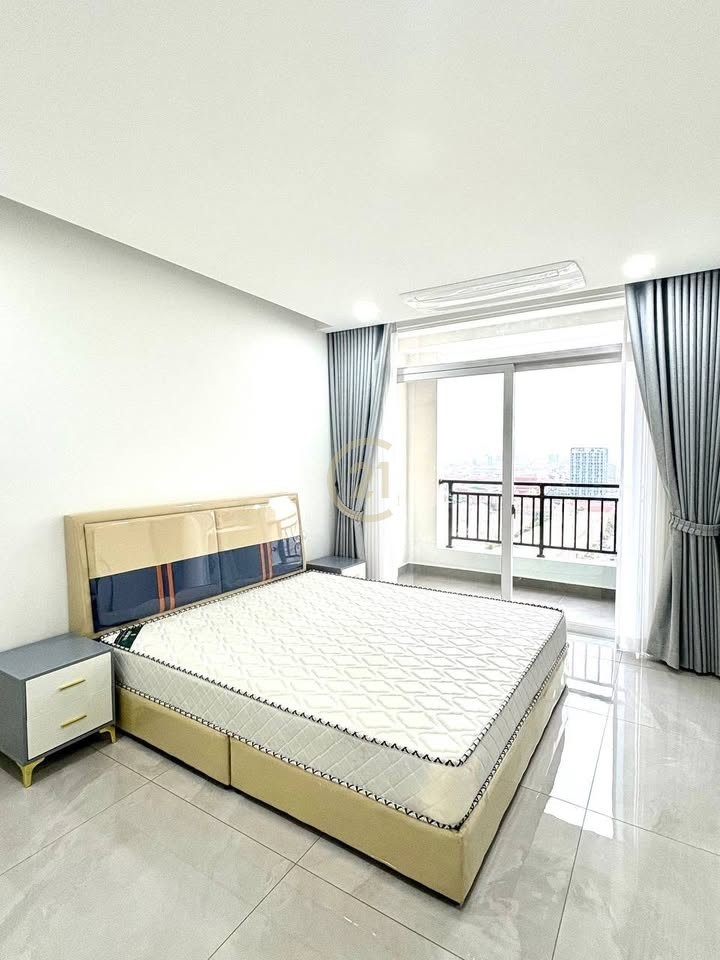 Luxury 3 Bedroom For Rent at Sen Sok