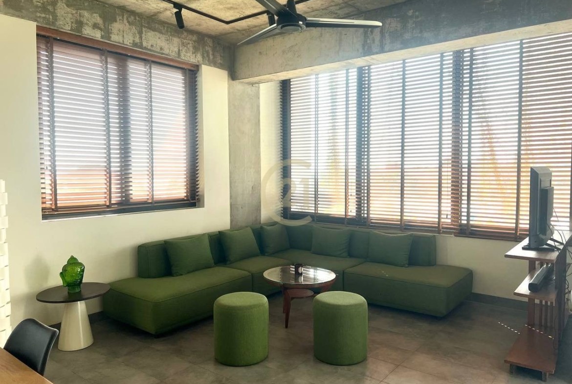 VINTAGE THREE BEDROOM FOR RENT