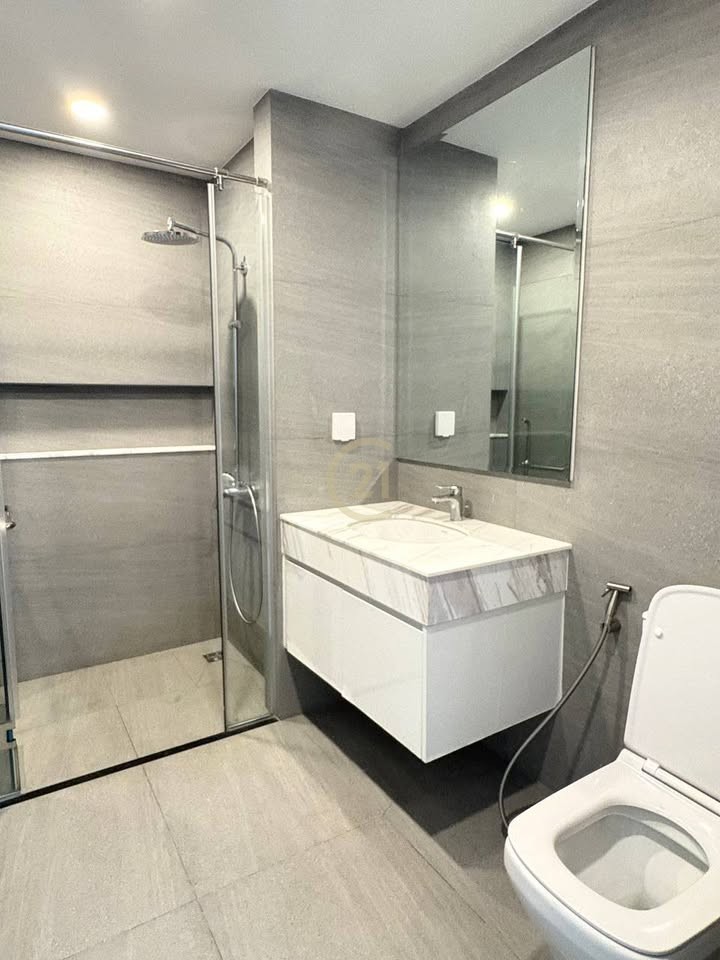 Luxury 3 Bedroom For Rent at Sen Sok