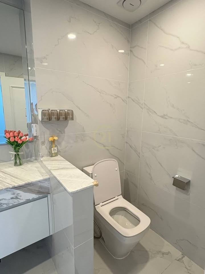Luxury 3 Bedroom For Rent at Sen Sok